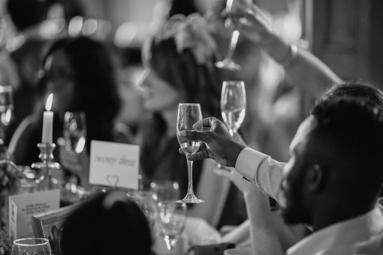 Crafting Your Dream Wedding: A Budget-Friendly Guide
